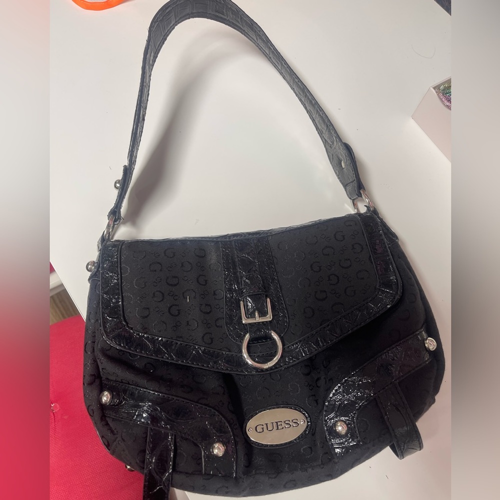 Guess Black Patterned Shoulder Bag - Picture 8 of 15